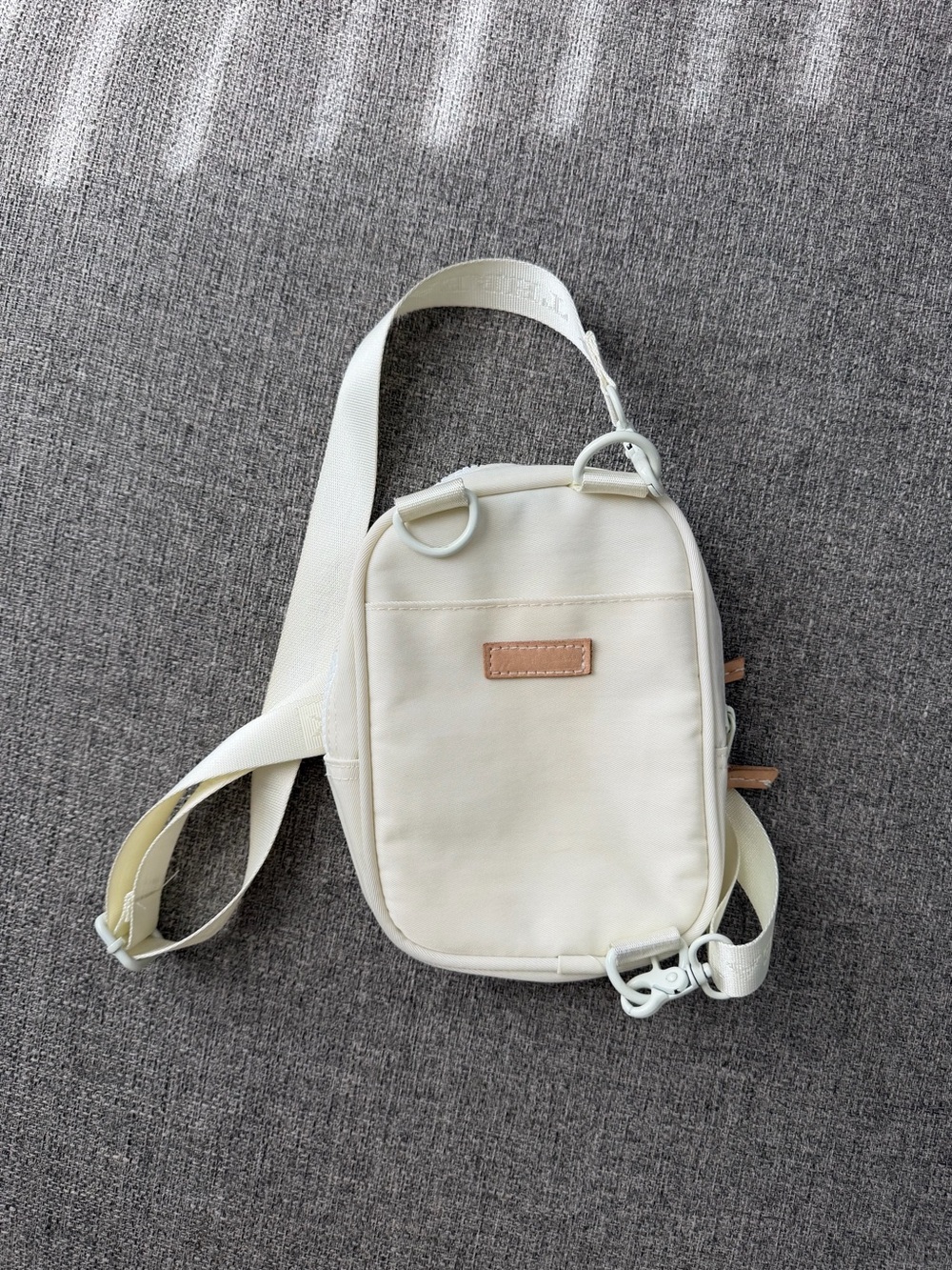 Thread Wallets Crossbody Bag - Off White